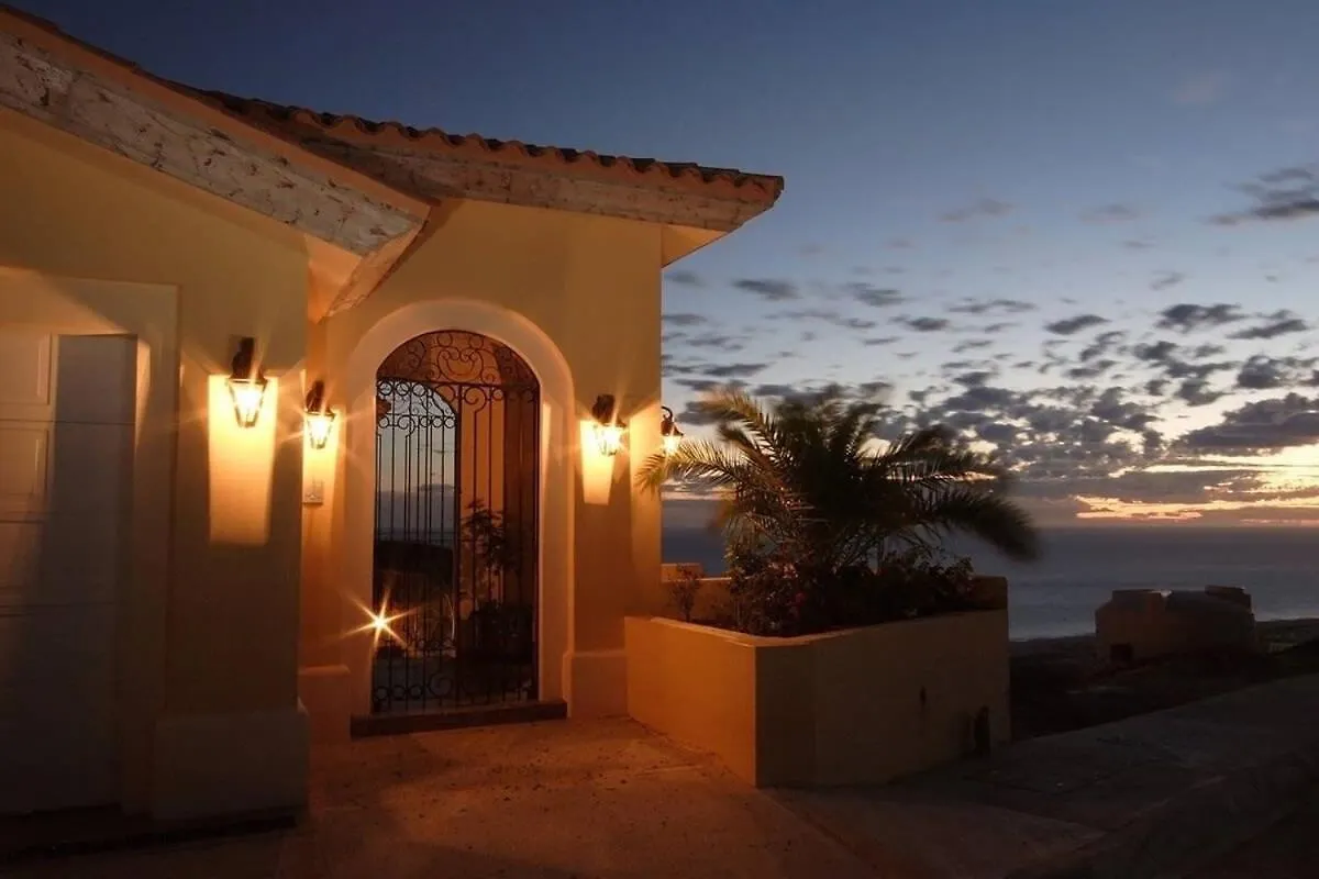 Astonishing 3Br Villa Magic View In Cabo San Lucas